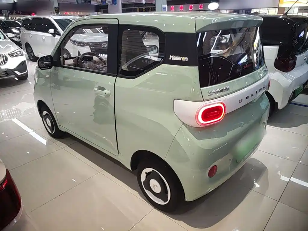 Wuling MINIEV — миниатюра 5
