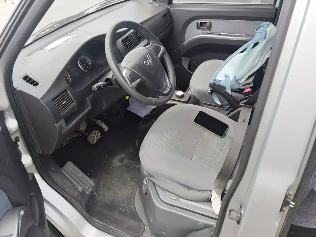 Wuling Rongguang EV — миниатюра 15