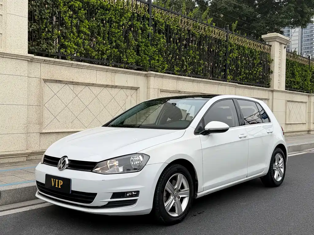 Volkswagen Golf 2014