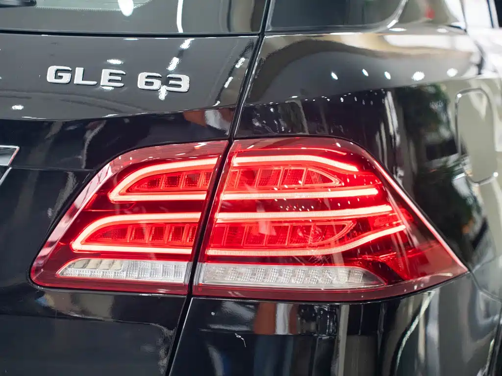 Mercedes-Benz GLE A MG 2015 AMG GLE 63 4MATIC