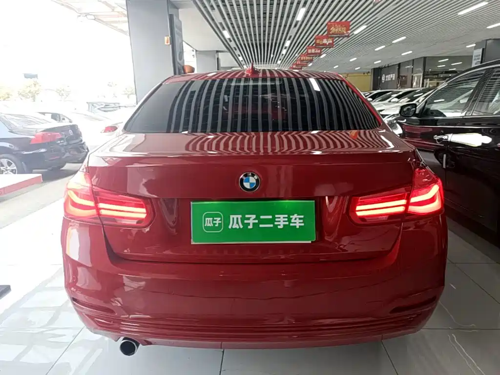 BMW 3 Series — миниатюра 6