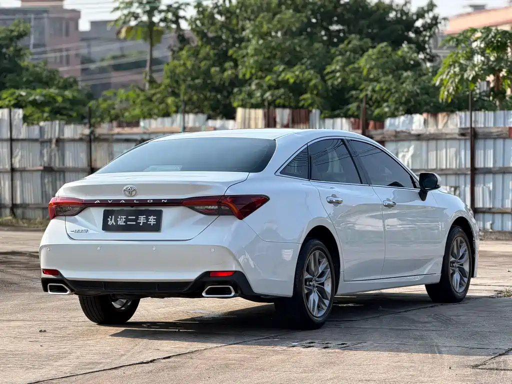 Toyota Avalon — миниатюра 20