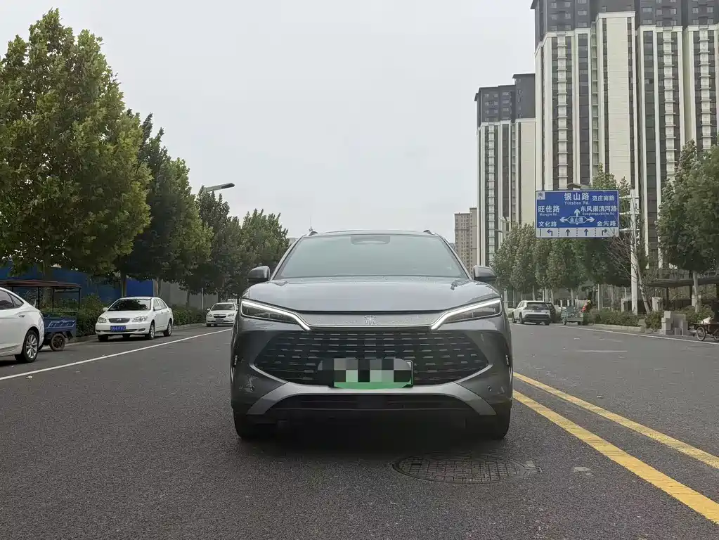 BYD L DM-i — миниатюра 2