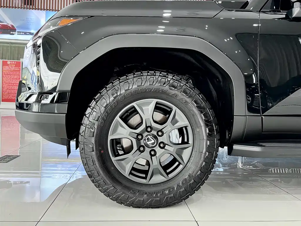 Lexus GX — миниатюра 26
