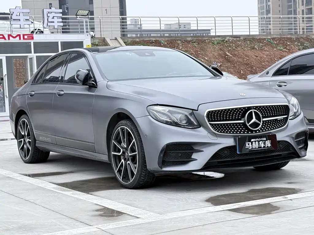 MERCEDES-BENZ E CLASS AMG