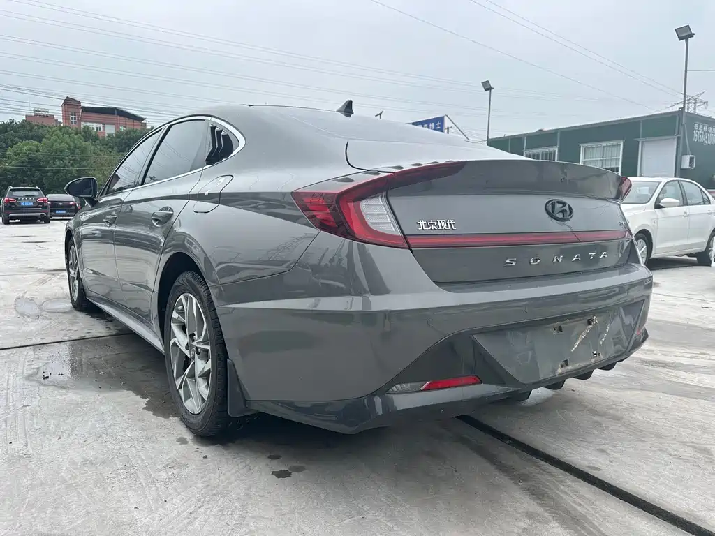 Hyundai Sonata — миниатюра 21