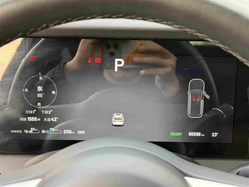 Li Auto Li ONE — миниатюра 17