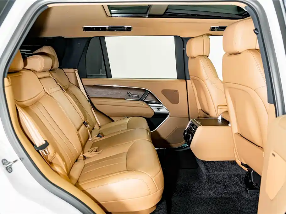 Land Rover Range Rover — миниатюра 21