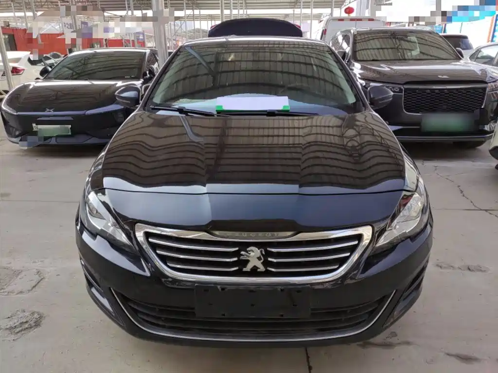 Peugeot 408 2014 1.8L AT Luxury