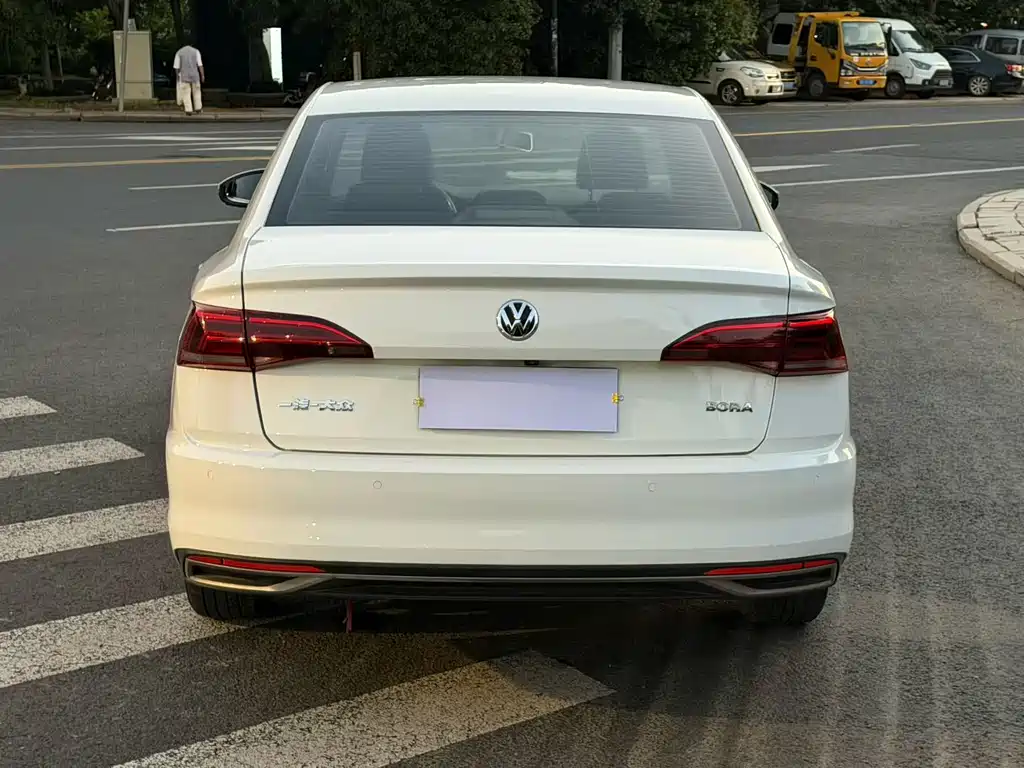Volkswagen Bora — миниатюра 5