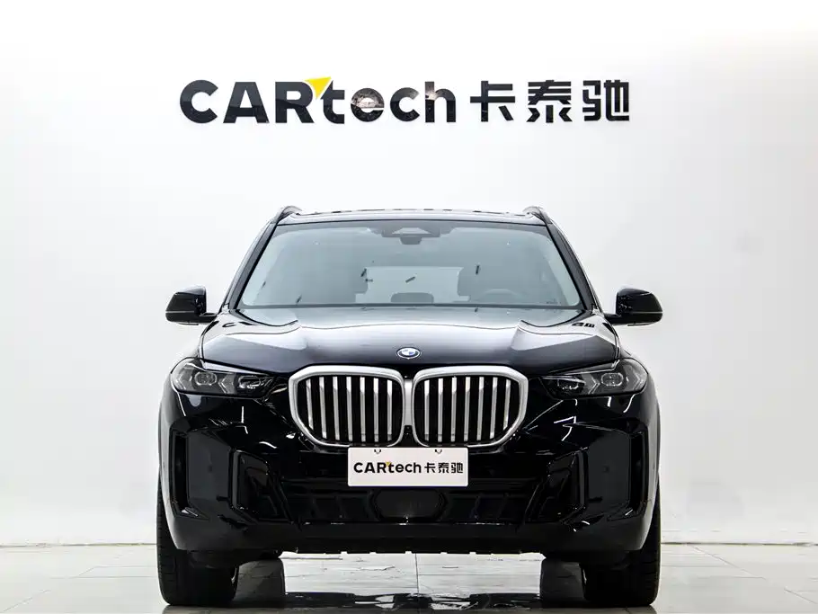 BMW X5 2023 xDrive 30Li Premium M Sport