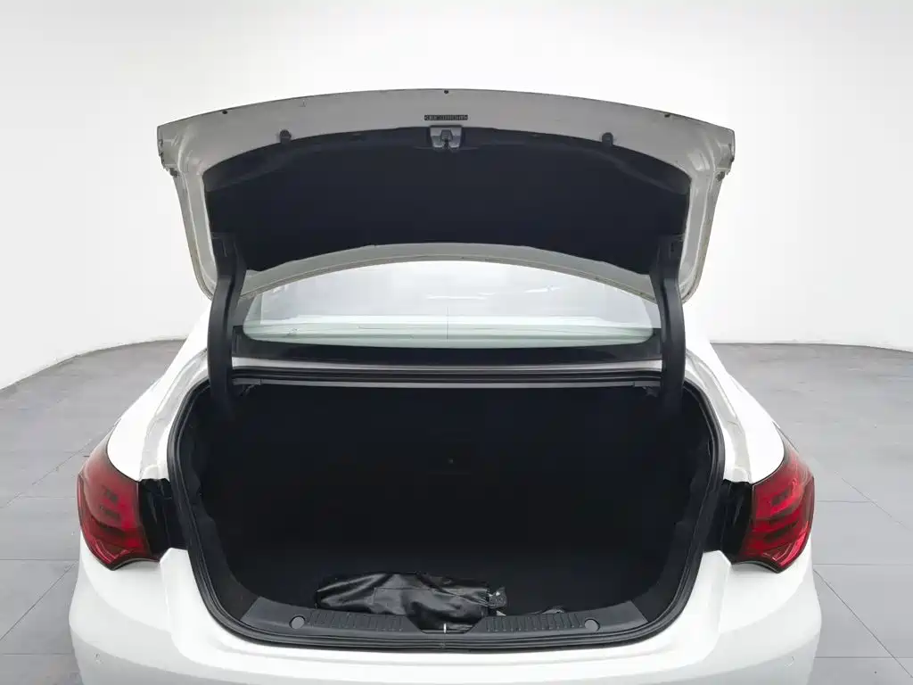 GAC Motor Trumpchi GA6 — миниатюра 16