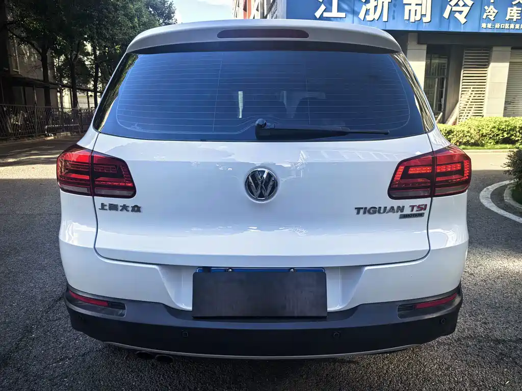 Volkswagen Tiguan — миниатюра 24