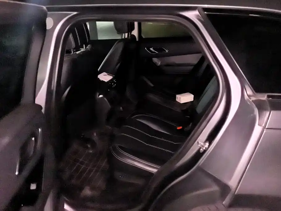 Land Rover Velar — миниатюра 11