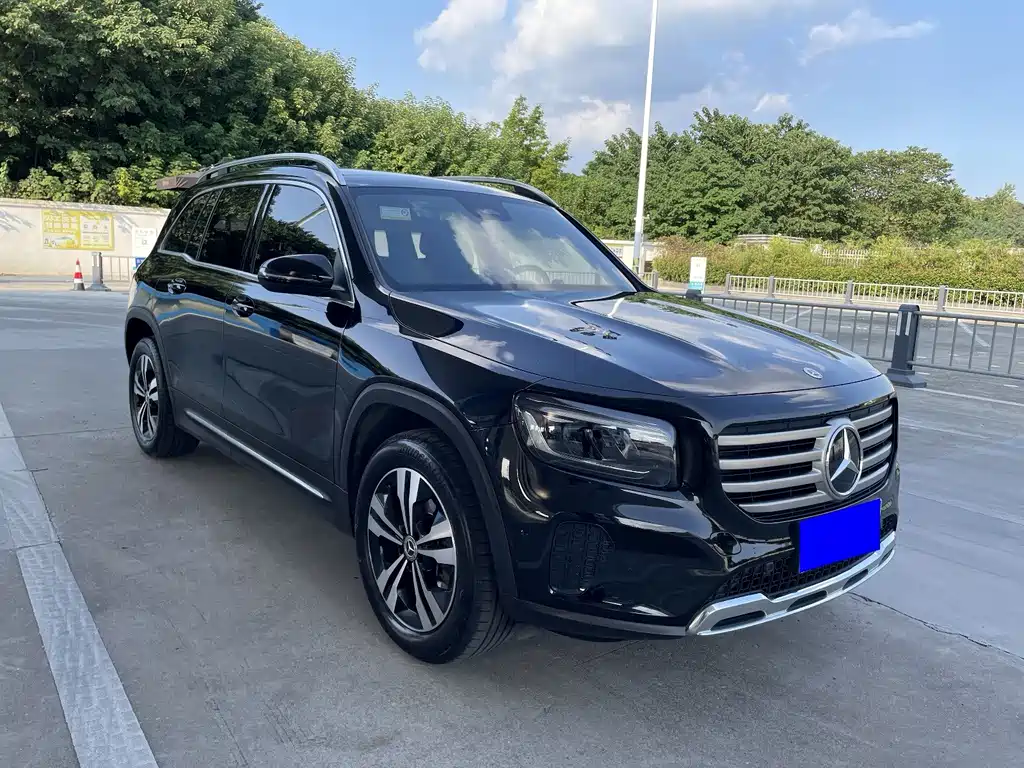 Mercedes-Benz GLB — миниатюра 3