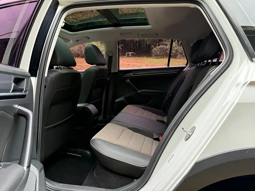 Volkswagen C-Trek — миниатюра 8