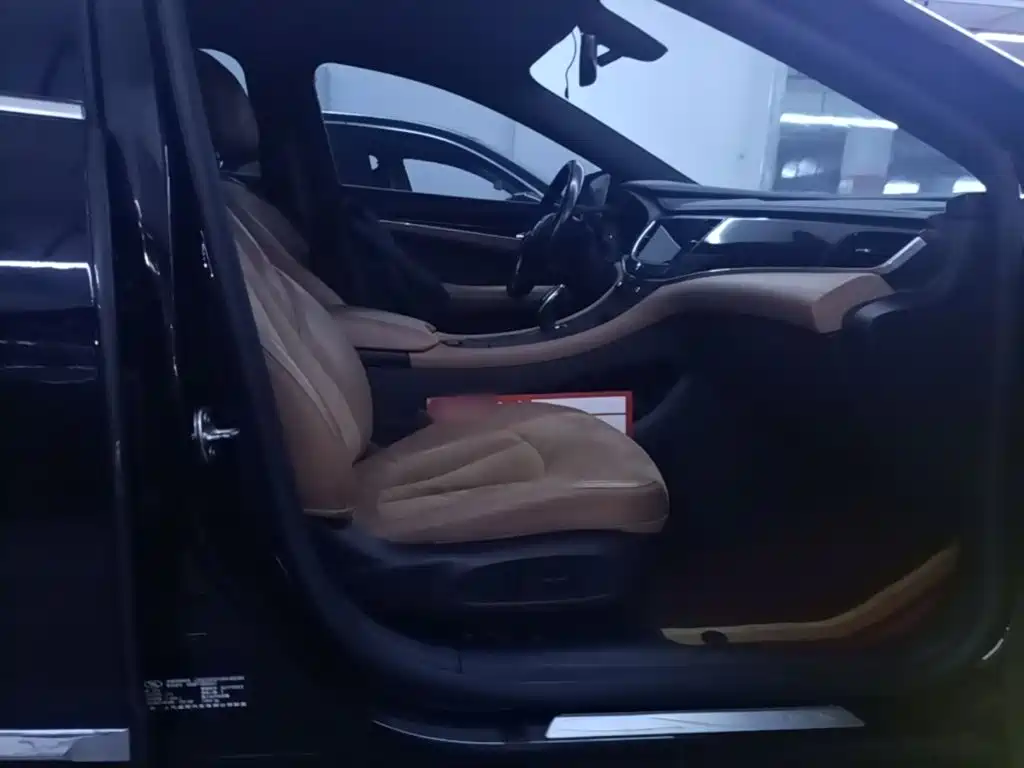 Buick LaCrosse — миниатюра 25