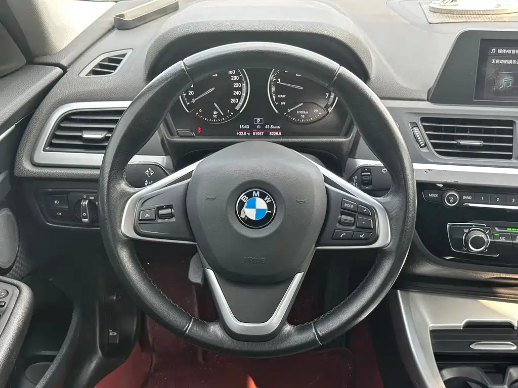 BMW 1 Series — миниатюра 6