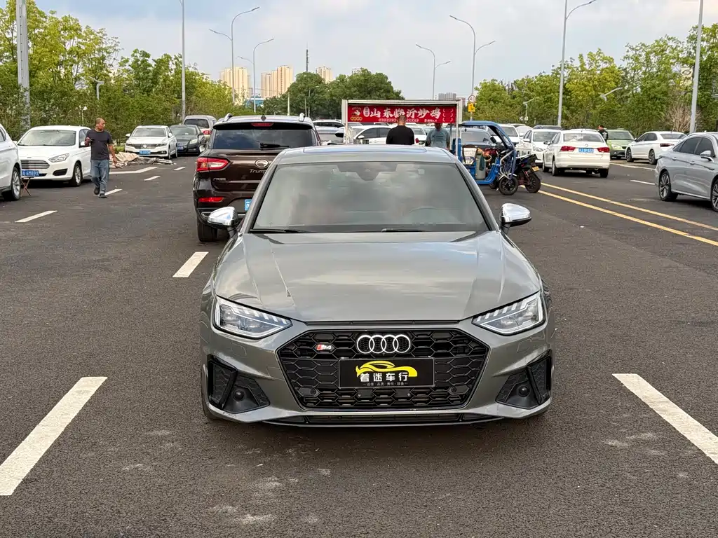 Audi S4 — миниатюра 2