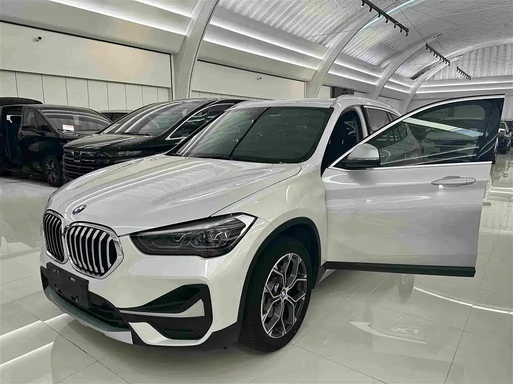 BMW X1 — миниатюра 5