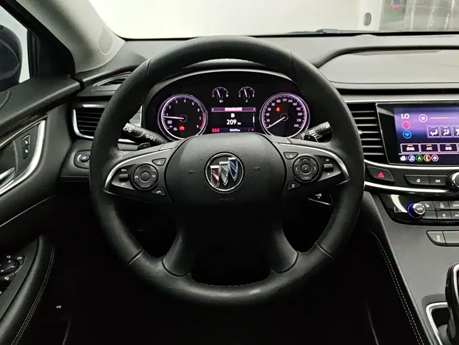Buick LaCrosse — миниатюра 15