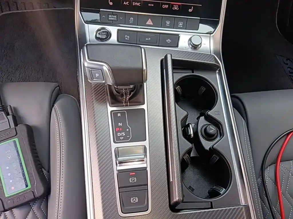 Audi A7L — миниатюра 14