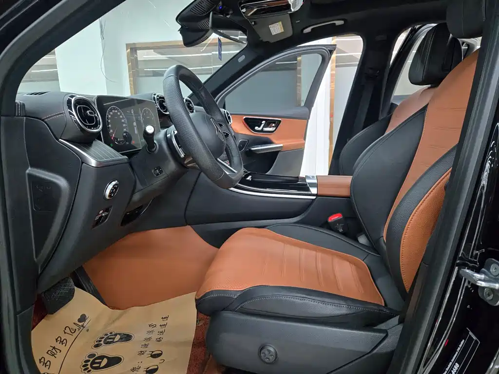 Mercedes-Benz GLC — миниатюра 6