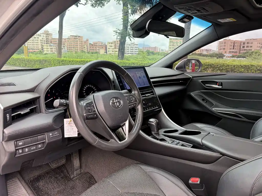 Toyota Avalon — миниатюра 4
