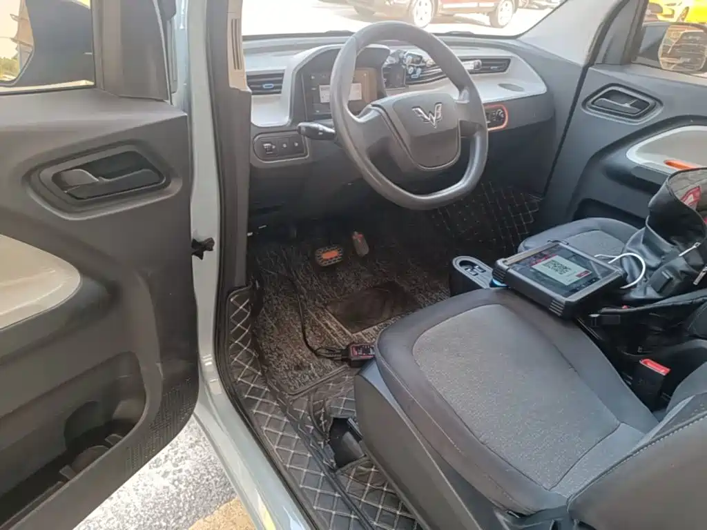 Wuling MINIEV — миниатюра 16