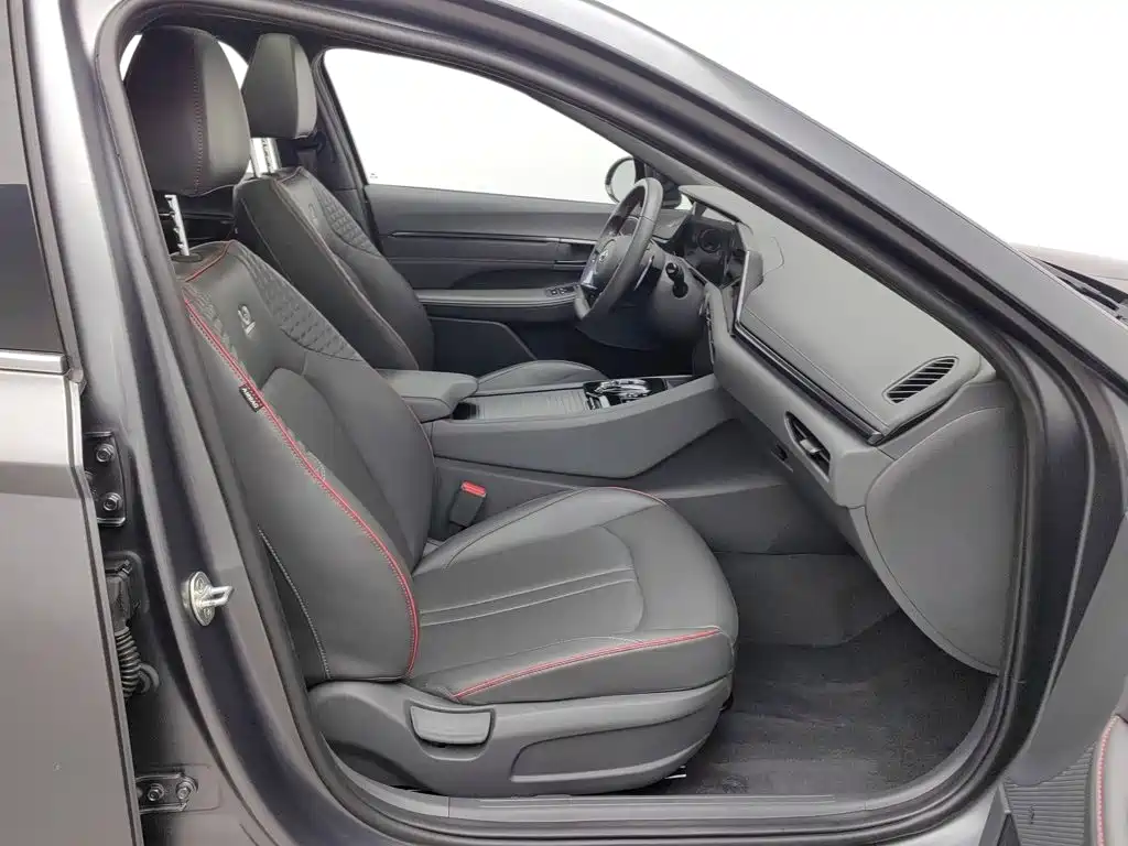 Hyundai Sonata — миниатюра 23