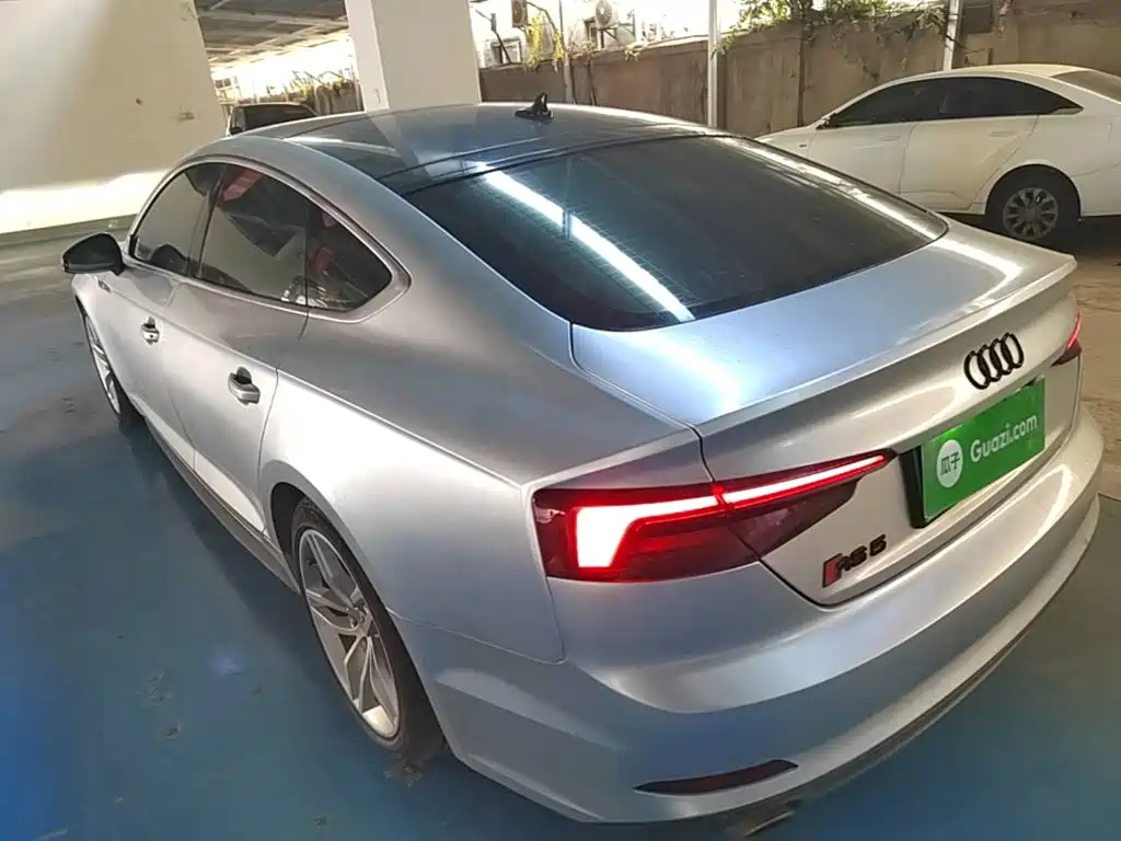 Audi A5 (Import) — миниатюра 5