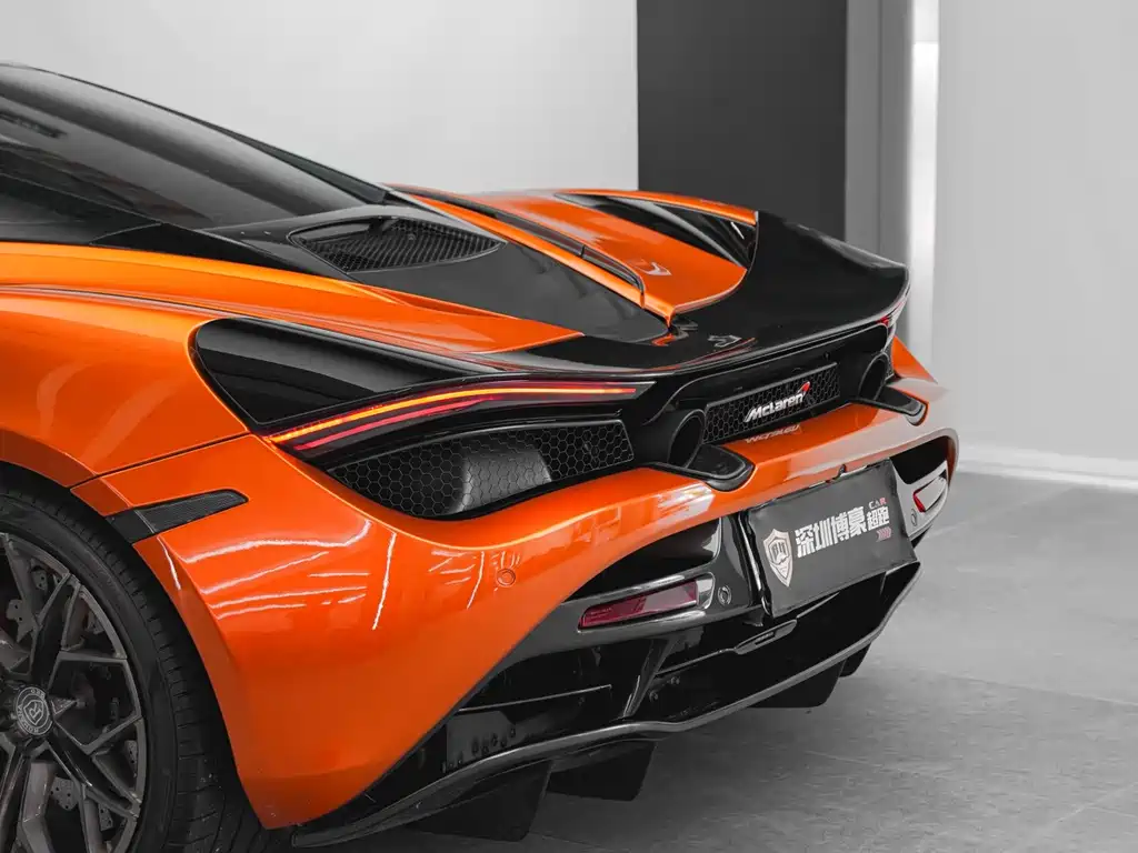 McLaren 720S — миниатюра 10