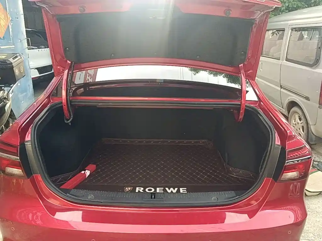 Roewe i6 Classic — миниатюра 19