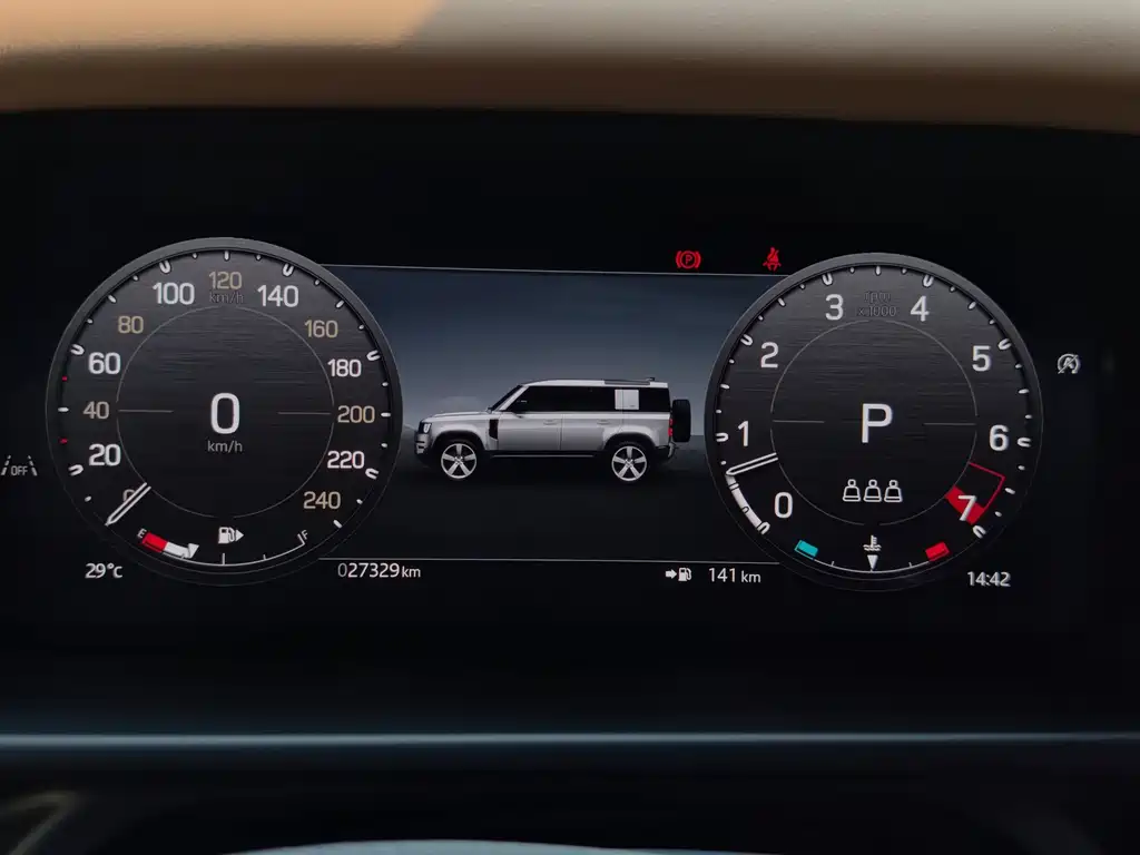 Land Rover Defender — миниатюра 7