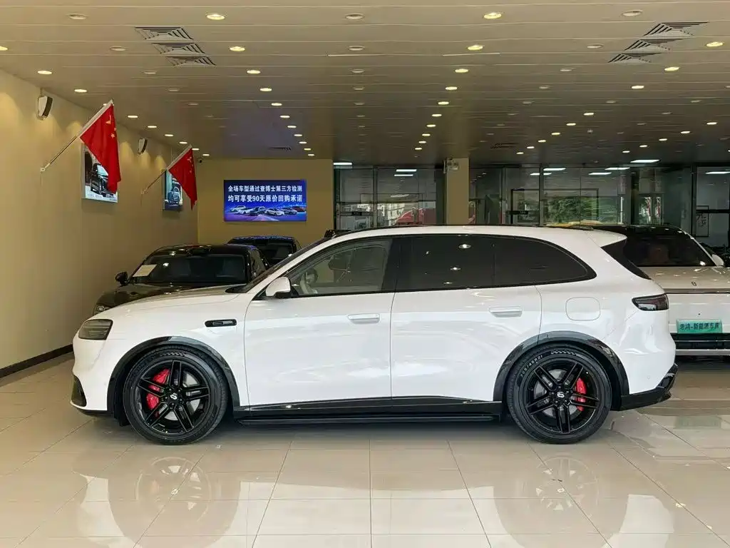 AITO AITO M6 — миниатюра 4