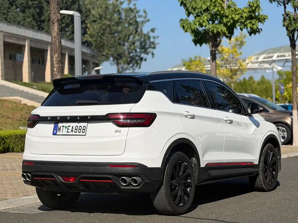 Geely Binyue — миниатюра 5