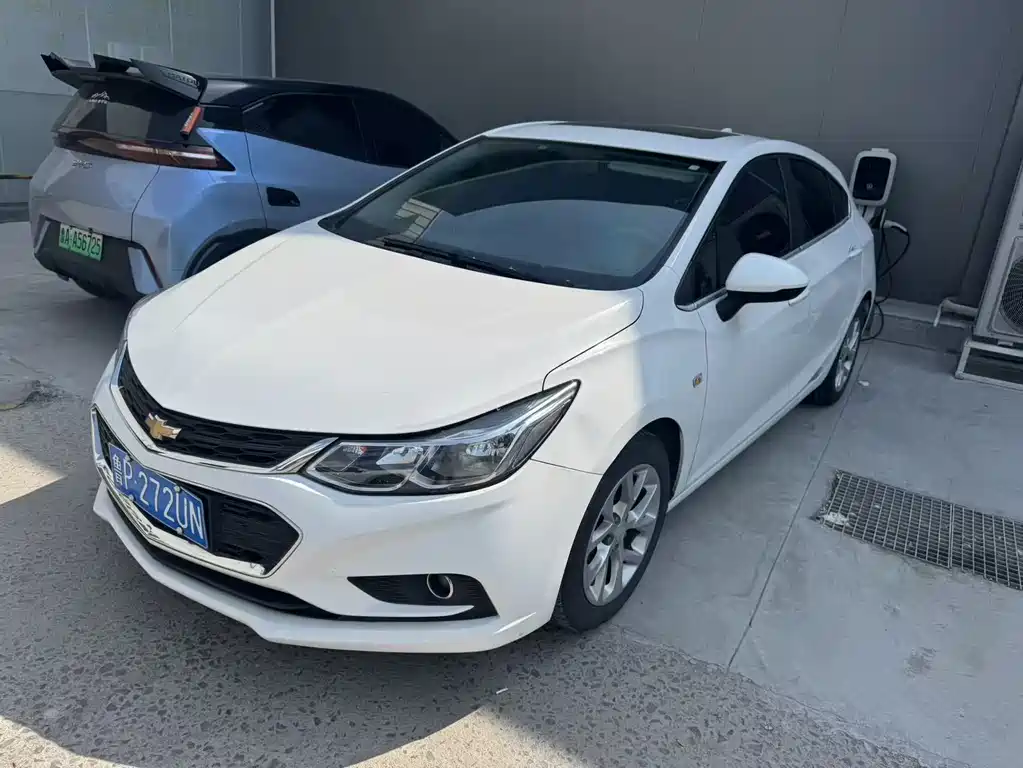 Купить Chevrolet Cruze