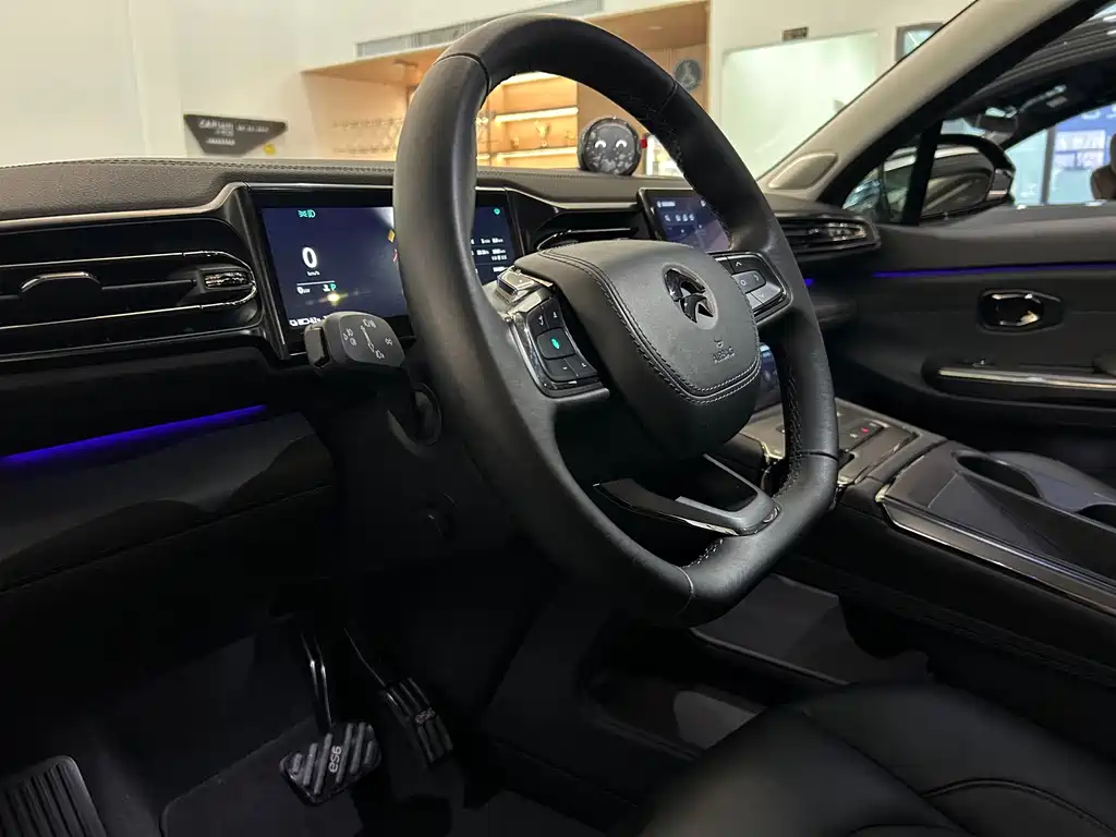 NIO ES6 — миниатюра 12