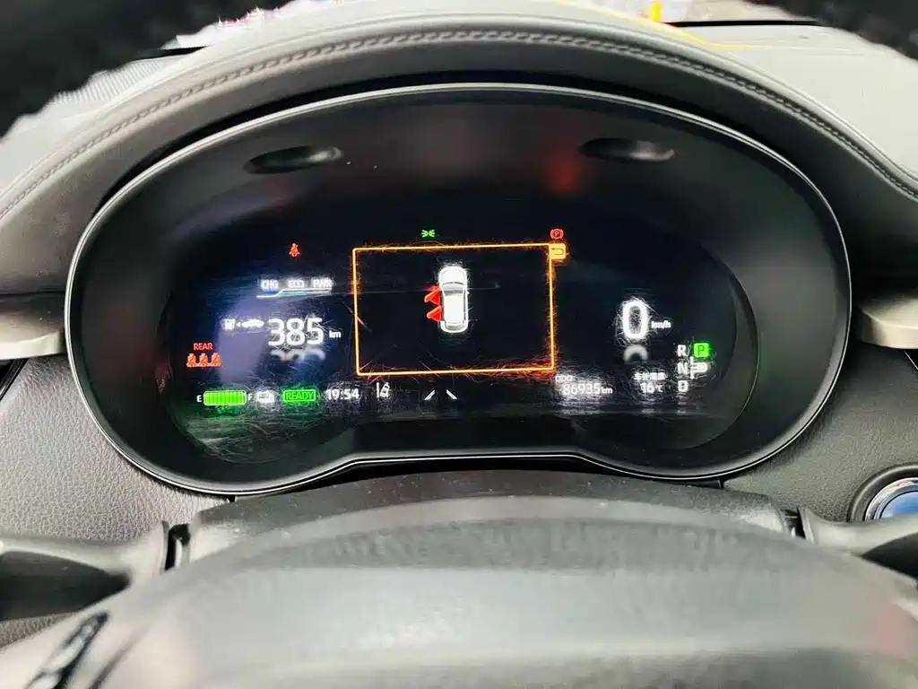 Toyota C-HR EV — миниатюра 11