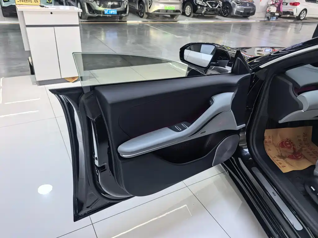 NIO ET5T 2025 75kWh Touring