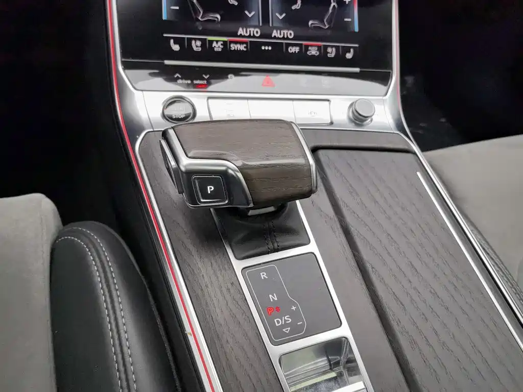 Audi A6L — миниатюра 13