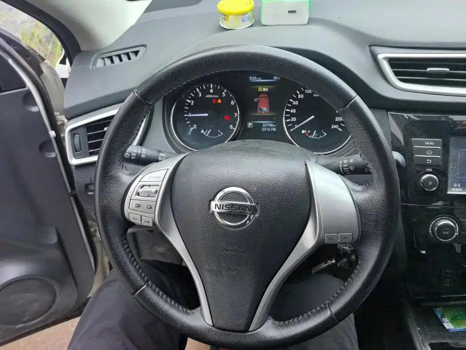 Nissan Qashqai — миниатюра 15