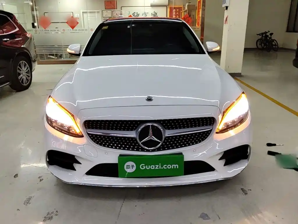 Mercedes-Benz C-Class — миниатюра 3