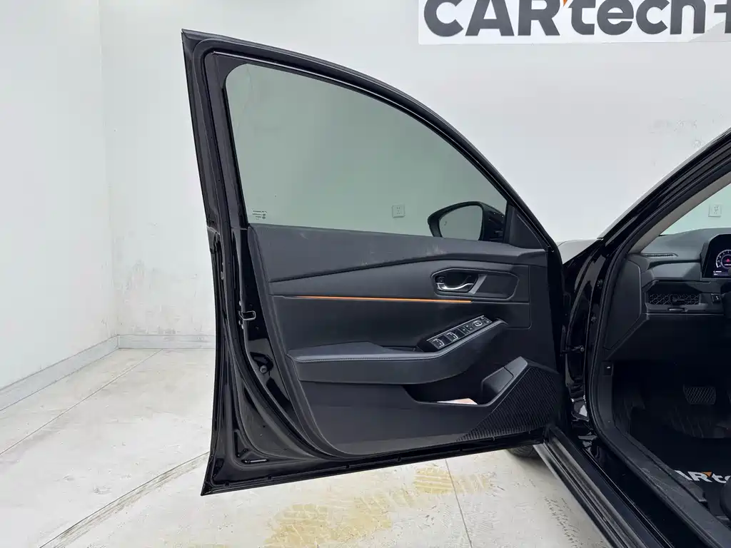 Honda Accord — миниатюра 7