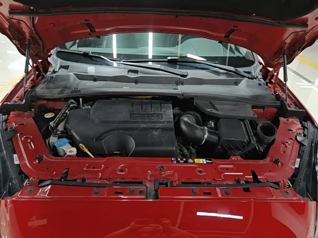 Jaguar E-PACE — миниатюра 20