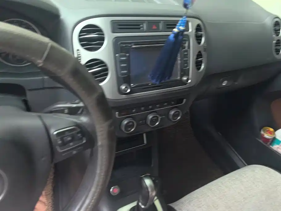 Volkswagen Tiguan — миниатюра 13