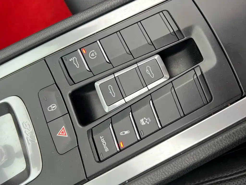 Porsche 718 2018 Boxster 2.0T