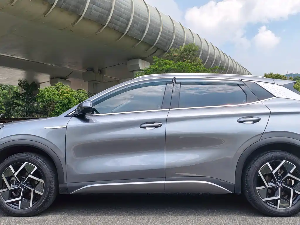 BYD Yuan Plus — миниатюра 4