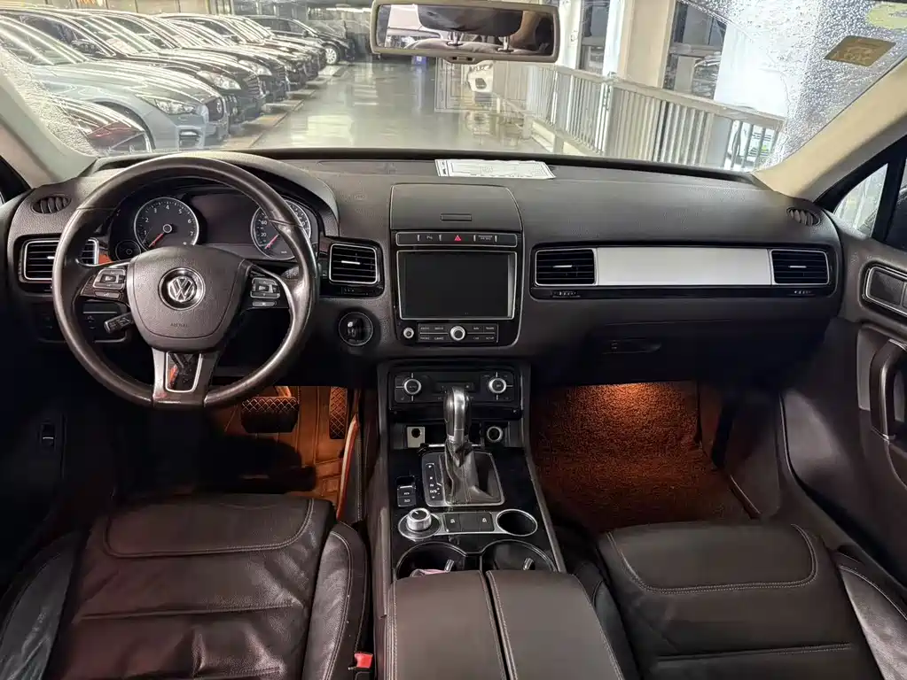 Volkswagen Touareg — миниатюра 9