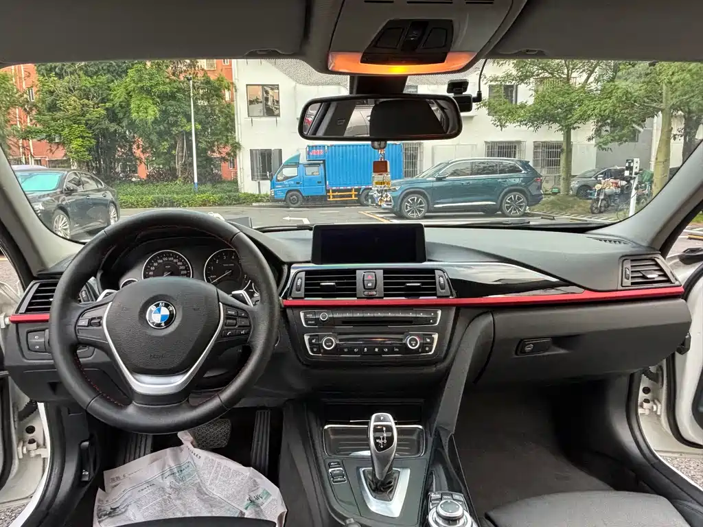 BMW 3 Series (Import) — миниатюра 8